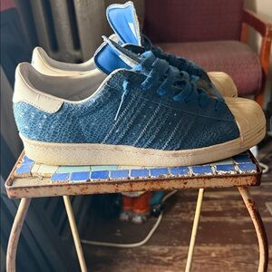 Adidas Textured Blue and Cream Sneakers
